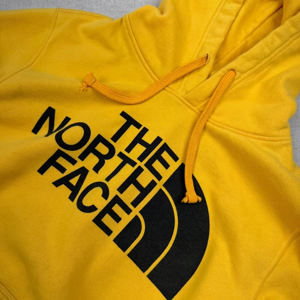The North Face Yellow Pullover Hoodie Logo Cozy Fleece Mens M